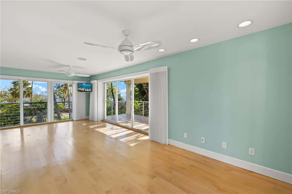 1581 San Carlos Bay Dr, Sanibel, photo 23