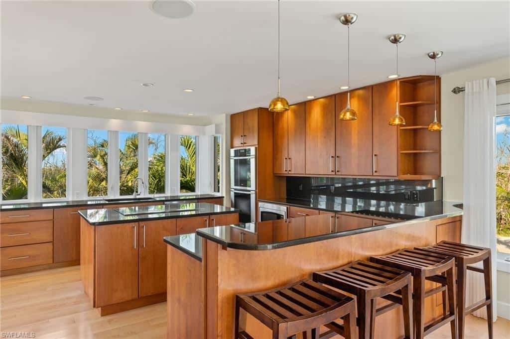 1581 San Carlos Bay Dr, Sanibel, photo 6