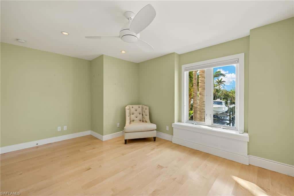 1581 San Carlos Bay Dr, Sanibel, photo 32
