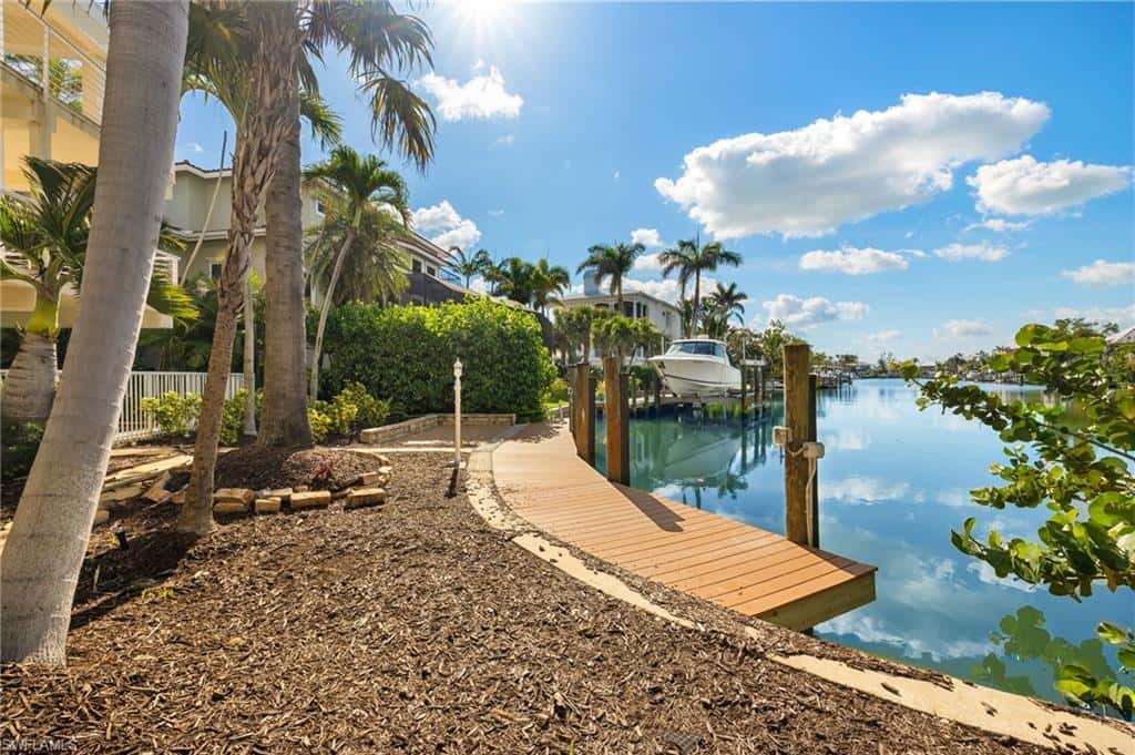 1581 San Carlos Bay Dr, Sanibel, photo 41