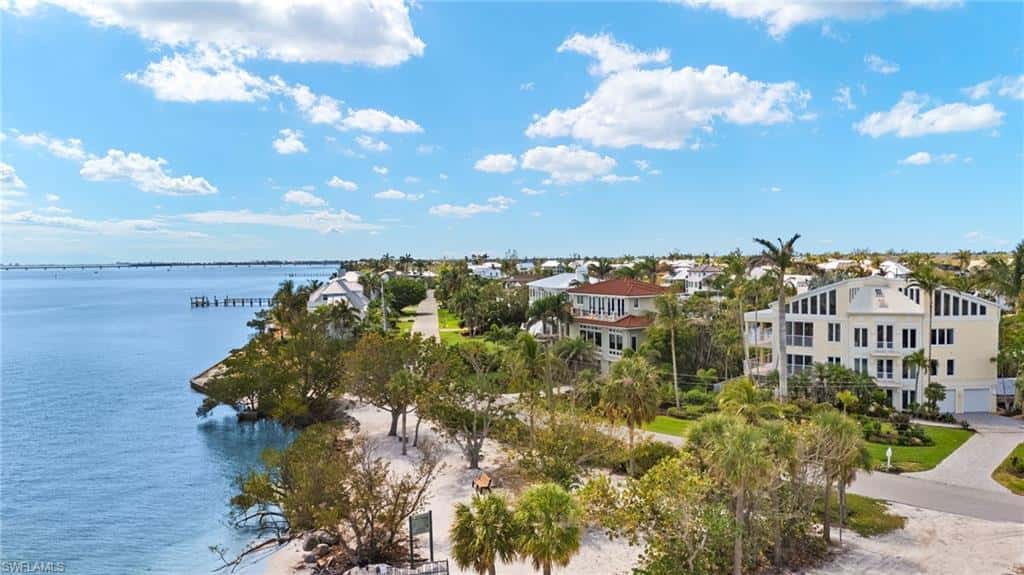 1581 San Carlos Bay Dr, Sanibel, photo 48