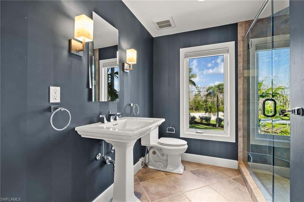 1581 San Carlos Bay Dr, Sanibel, photo 31