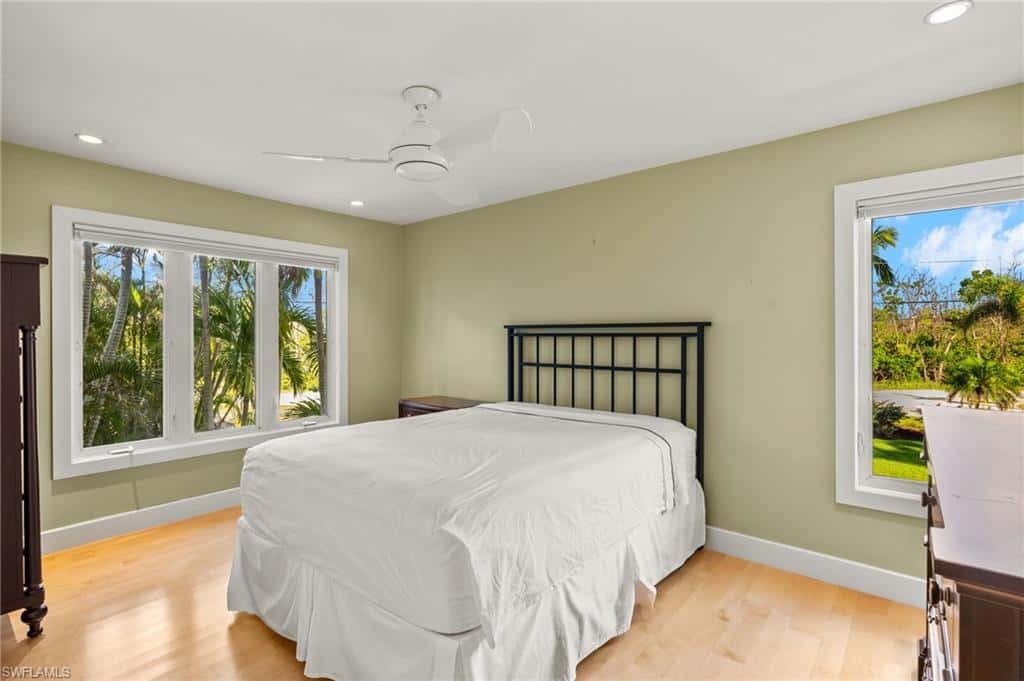 1581 San Carlos Bay Dr, Sanibel, photo 29
