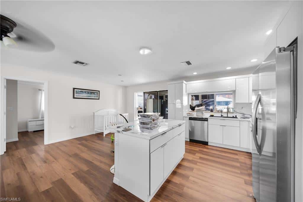 14260 Mcgregor Blvd, Fort Myers, photo 8