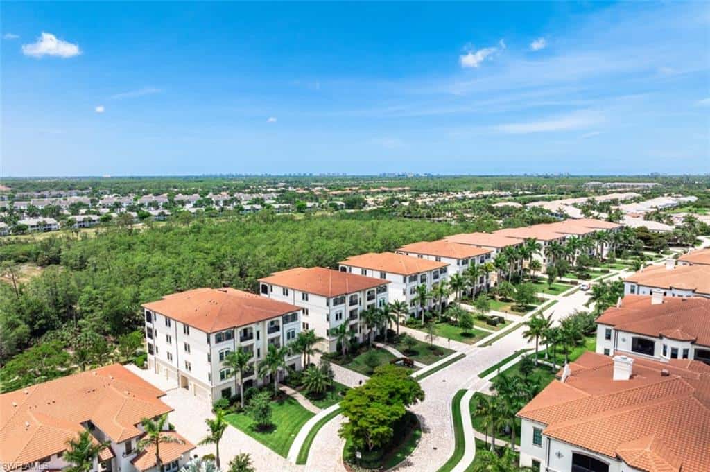 16360 Viansa Way #8-201, Naples, photo 35