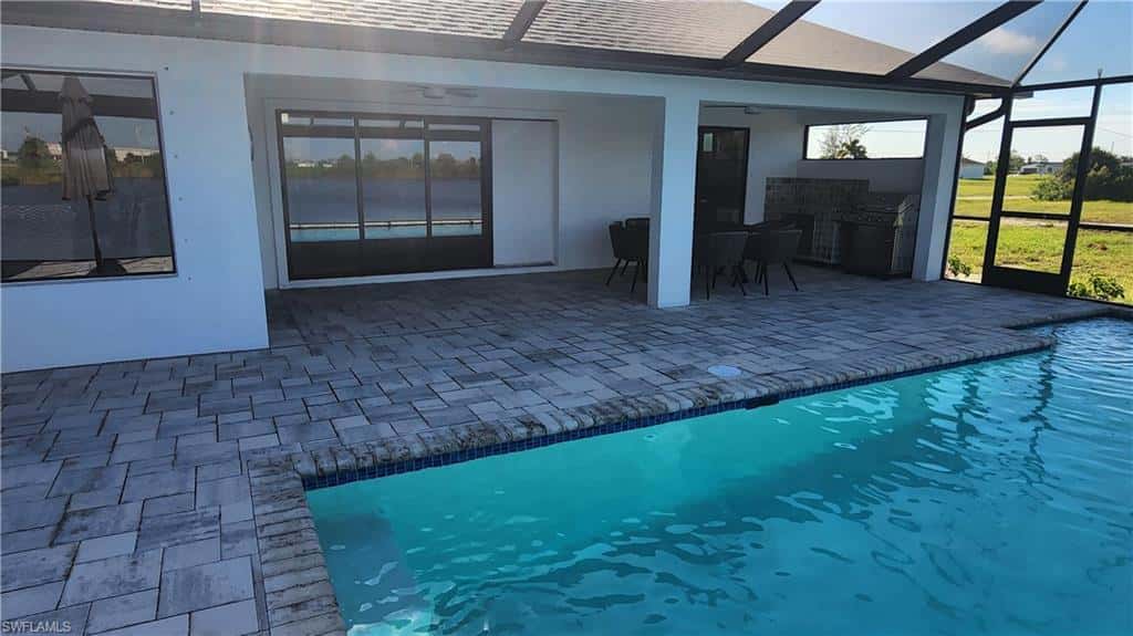 702 30th Pl, Cape Coral, photo 6