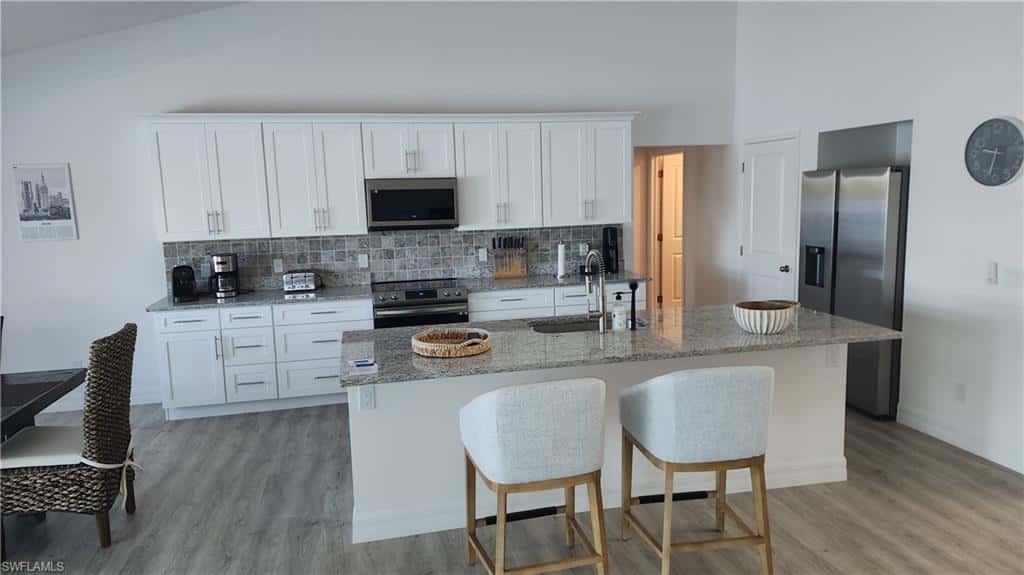 702 30th Pl, Cape Coral, photo 7