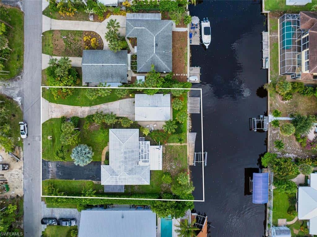 1483 Bembury Dr, Naples, photo 17