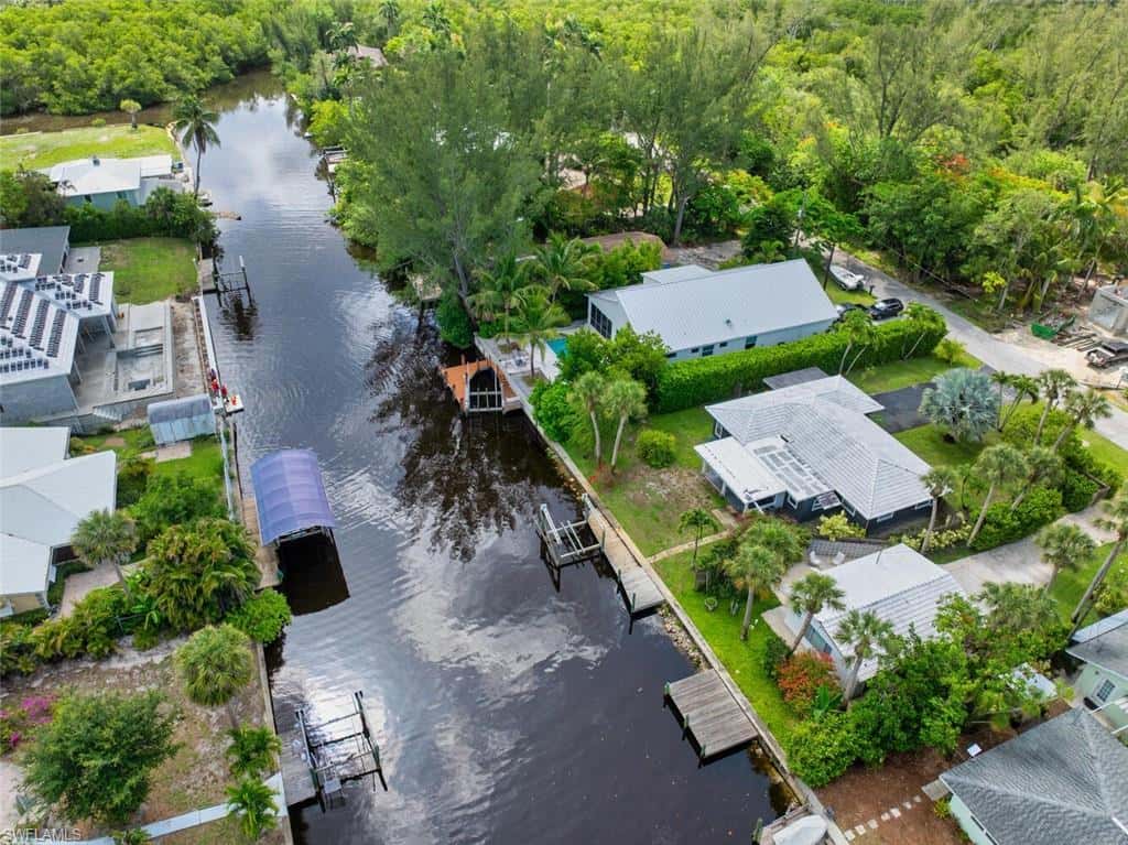 1483 Bembury Dr, Naples, photo 16