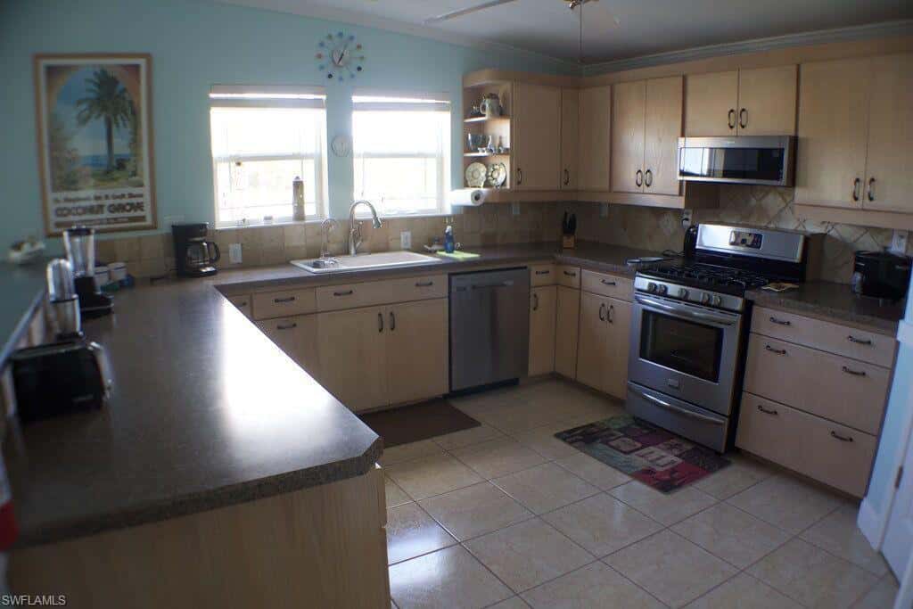 3140 Binnacle Ln, St. James City, photo 24
