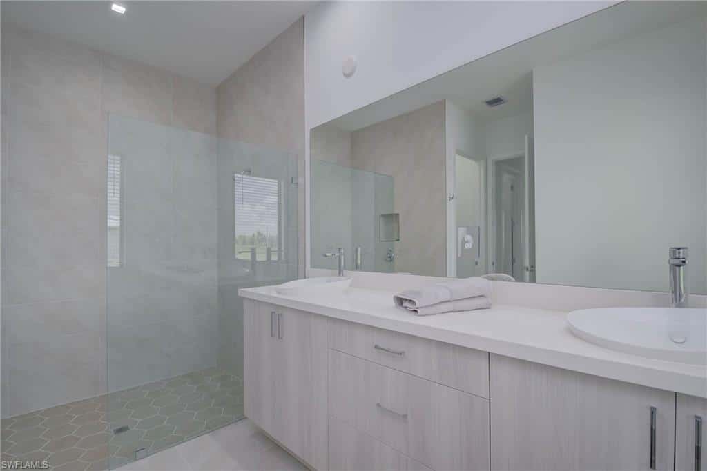 5026 Ofanto Ln, Ave Maria, photo 29