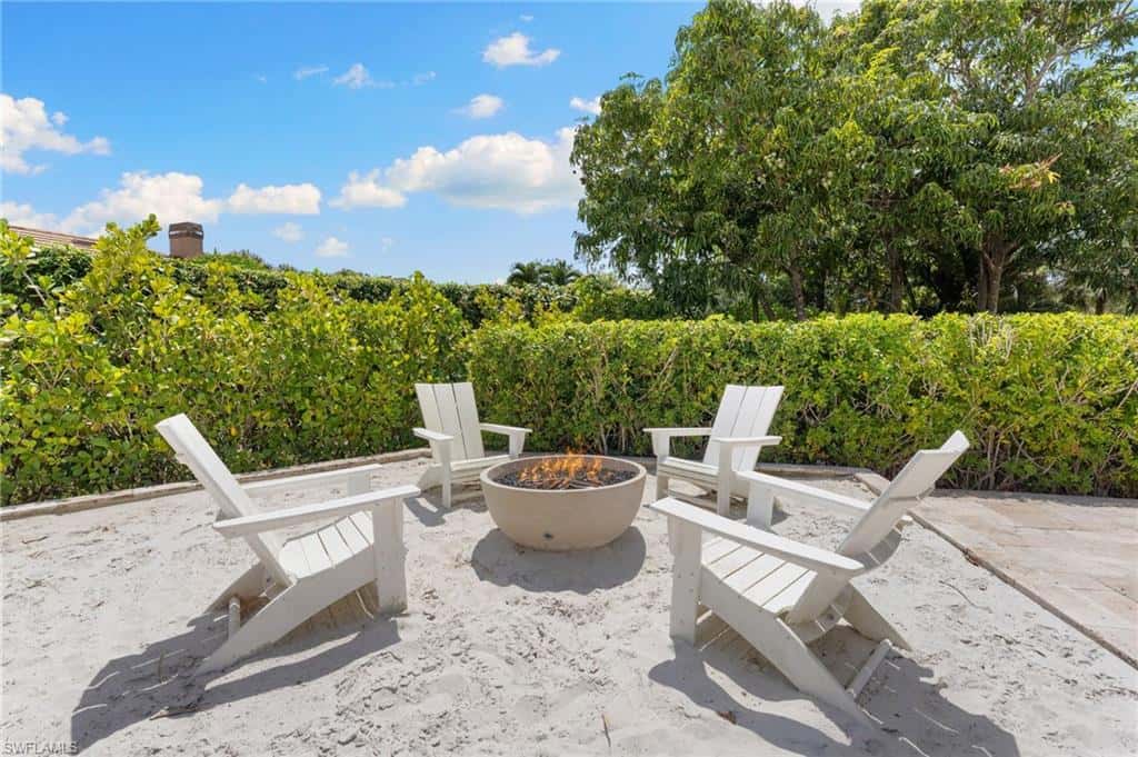 2274 Hawksridge Dr, Naples, photo 17