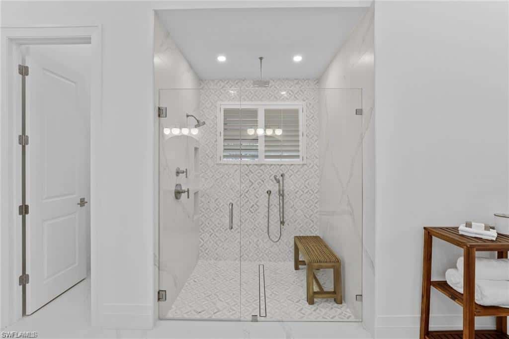 2274 Hawksridge Dr, Naples, photo 14