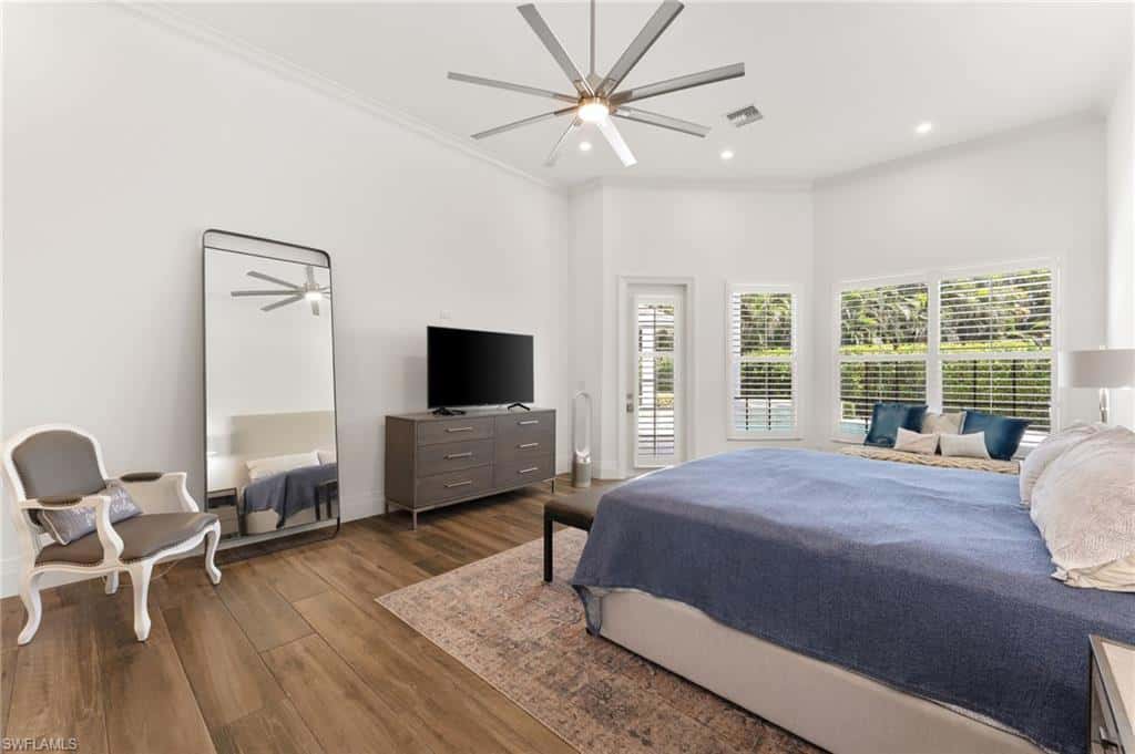 2274 Hawksridge Dr, Naples, photo 11