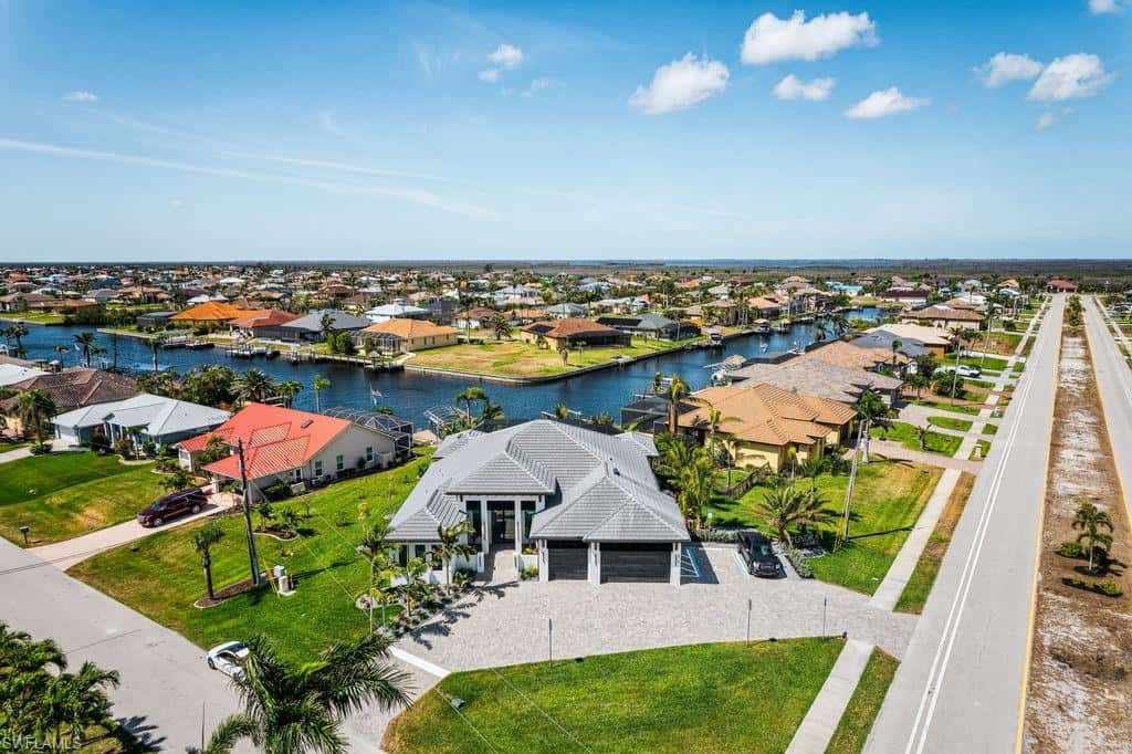 2718 Gleason Pkwy, Cape Coral, photo 33