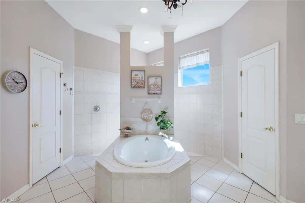 1206 18th Ter, Cape Coral, photo 20