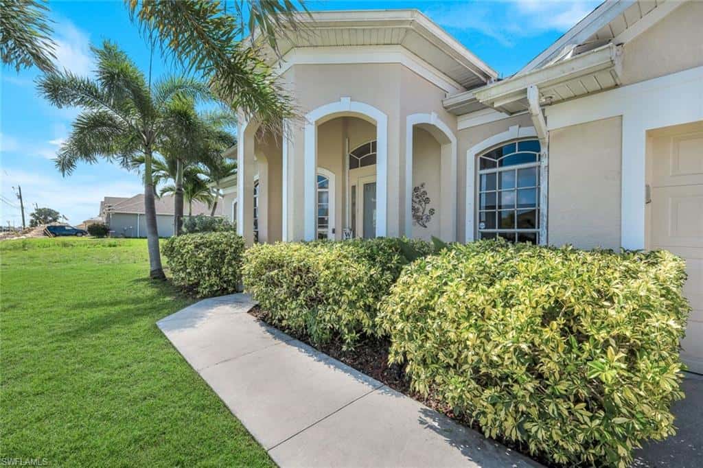 1206 18th Ter, Cape Coral, photo 41