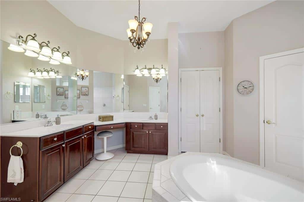 1206 18th Ter, Cape Coral, photo 18