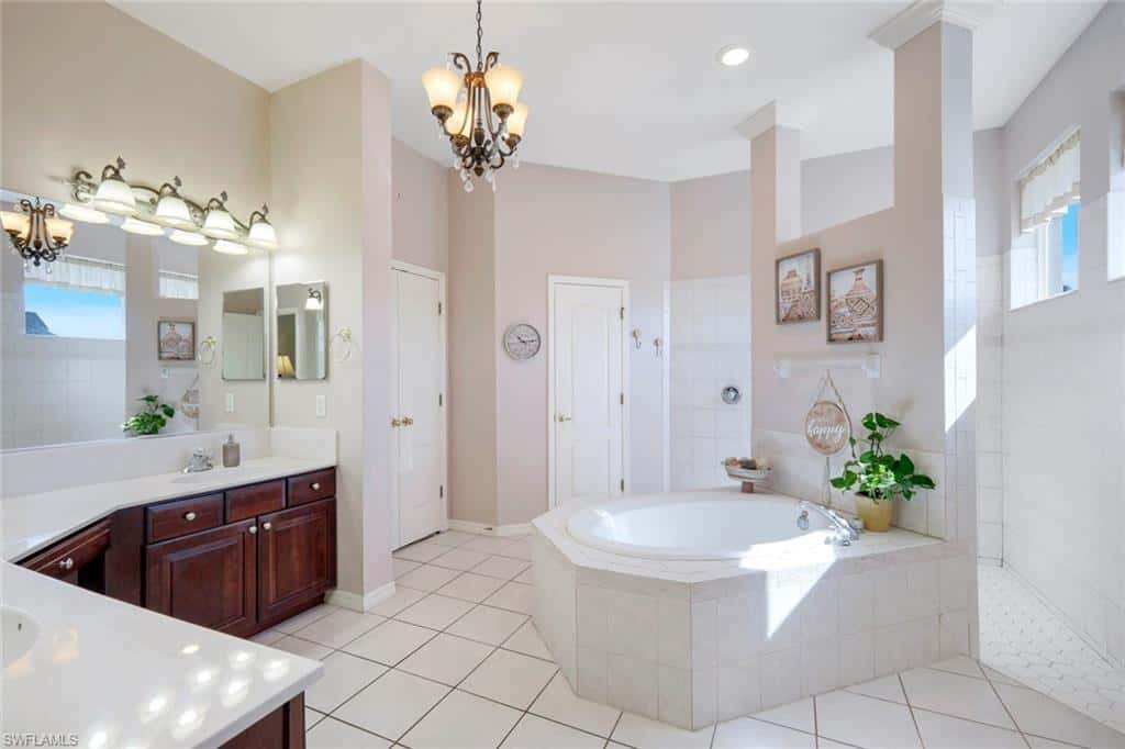 1206 18th Ter, Cape Coral, photo 19