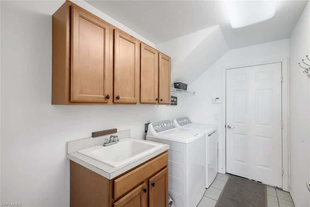 1206 18th Ter, Cape Coral, photo 29