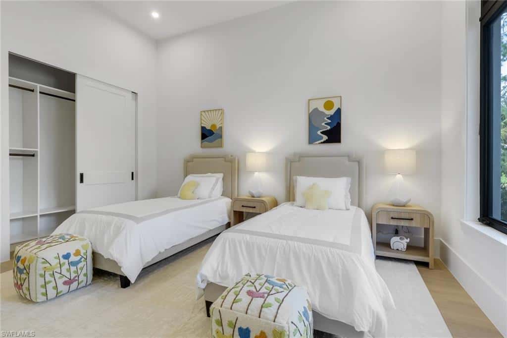 5174 Sycamore Dr, Naples, photo 32