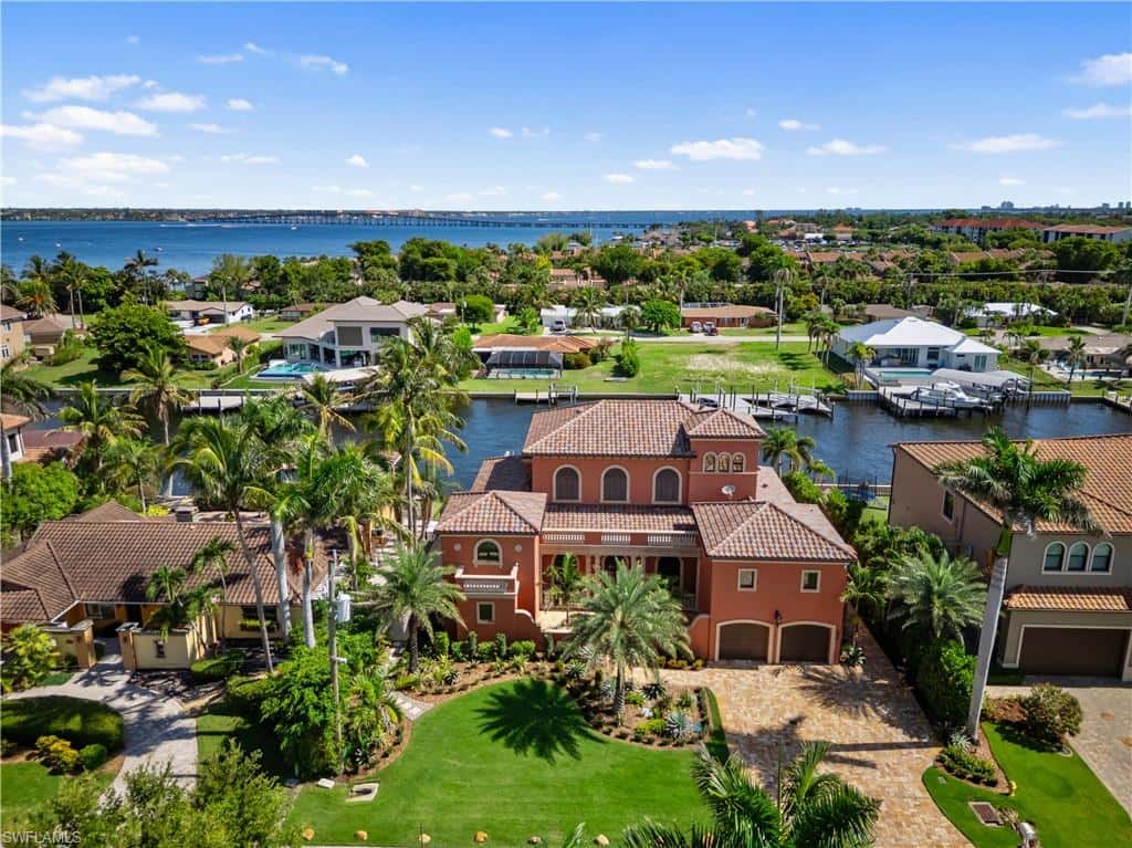 841 Cypress Lake Cir, Fort Myers, photo 46
