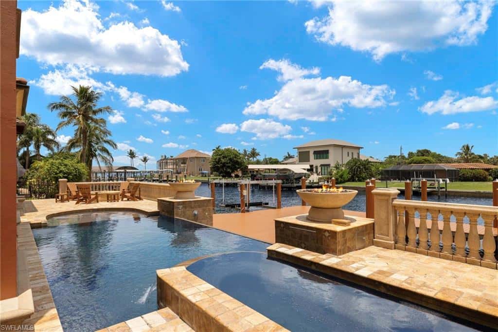 841 Cypress Lake Cir, Fort Myers, photo 5
