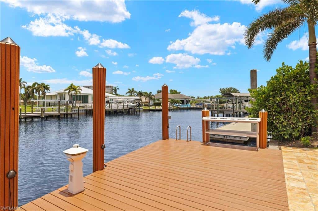 841 Cypress Lake Cir, Fort Myers, photo 40