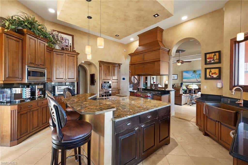 841 Cypress Lake Cir, Fort Myers, photo 8