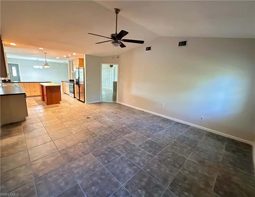 17356 Gulfspray Cir, Port Charlotte, photo 5