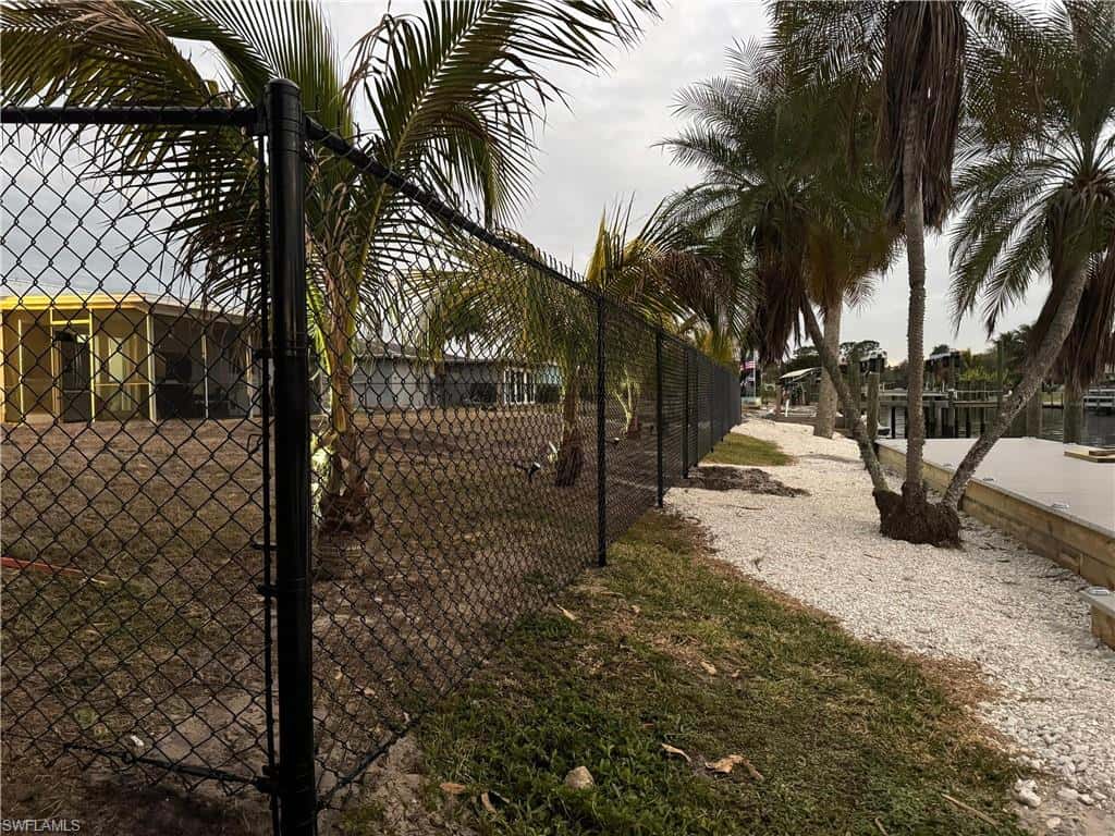 2231 Isle Of Pines Ave, Fort Myers, photo 22