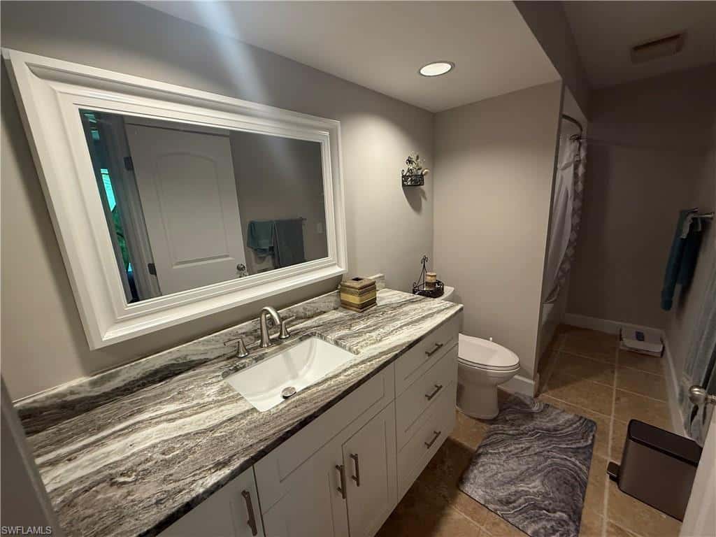 20551 Armada Ct, Estero, photo 14