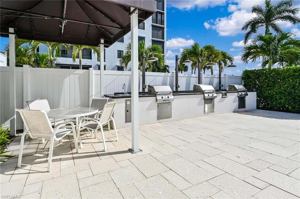 2400 Gulf Shore Blvd #502, Naples, photo 43