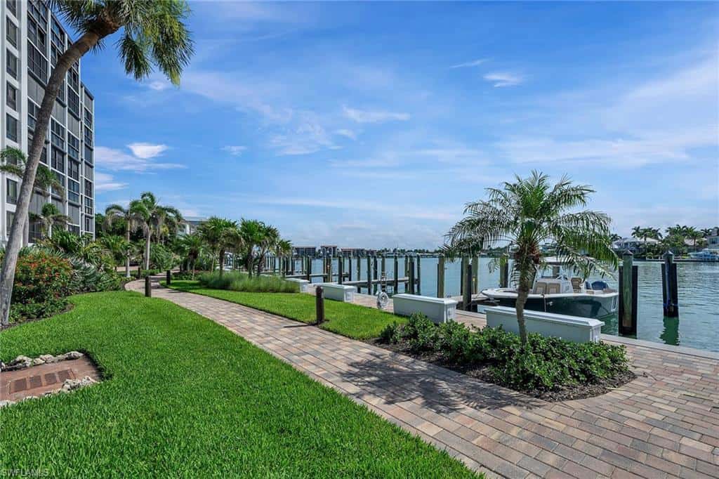 2400 Gulf Shore Blvd #502, Naples, photo 36