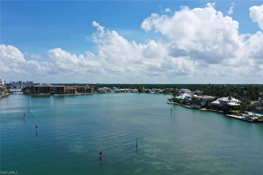 2400 Gulf Shore Blvd #502, Naples, photo 28