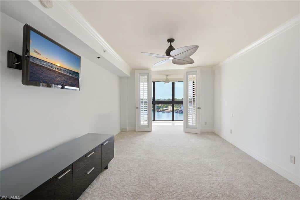 2400 Gulf Shore Blvd #502, Naples, photo 30