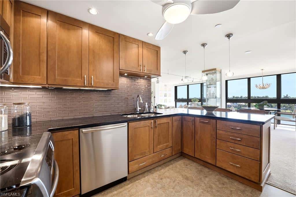 2400 Gulf Shore Blvd #502, Naples, photo 18