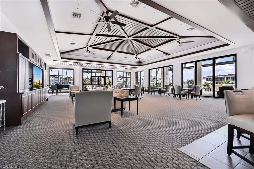 2400 Gulf Shore Blvd #502, Naples, photo 44