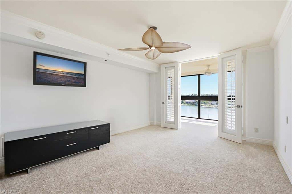 2400 Gulf Shore Blvd #502, Naples, photo 31