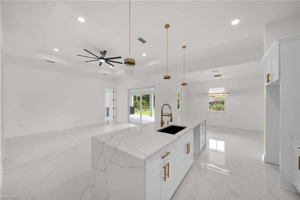 102 Grant Ave, Lehigh Acres, photo 14