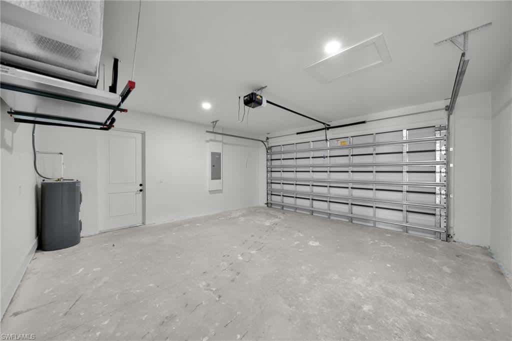 102 Grant Ave, Lehigh Acres, photo 18