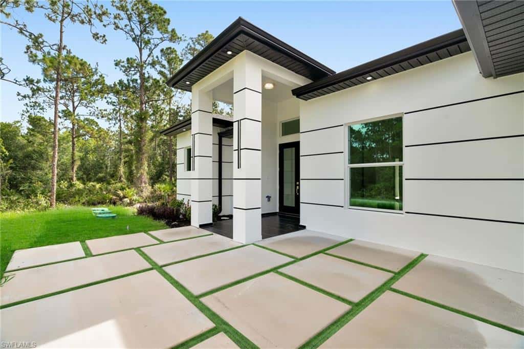 102 Grant Ave, Lehigh Acres, photo 4