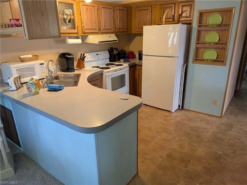 10750 Wales Loop, Bonita Springs, photo 9