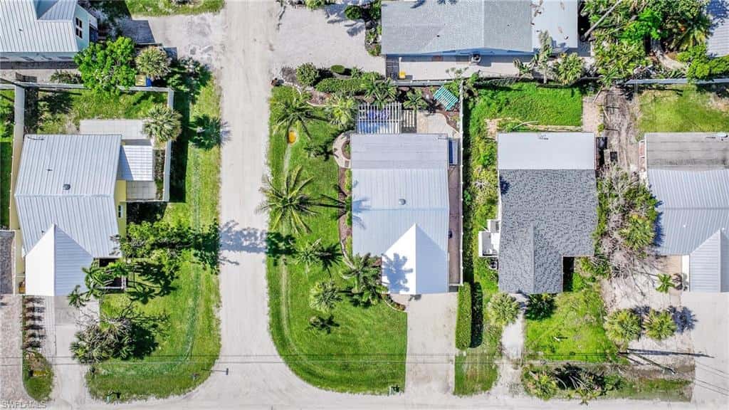 1657 Atlanta Plaza Dr, Sanibel, photo 45