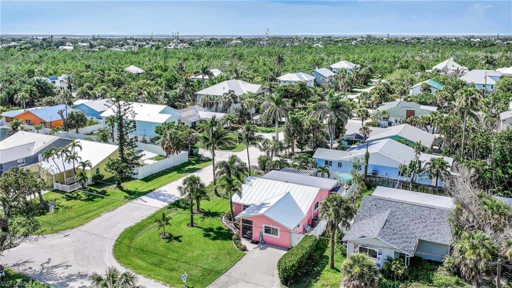 1657 Atlanta Plaza Dr, Sanibel, photo 39
