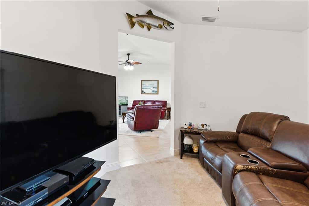 176 Venus Cay, Naples, photo 12
