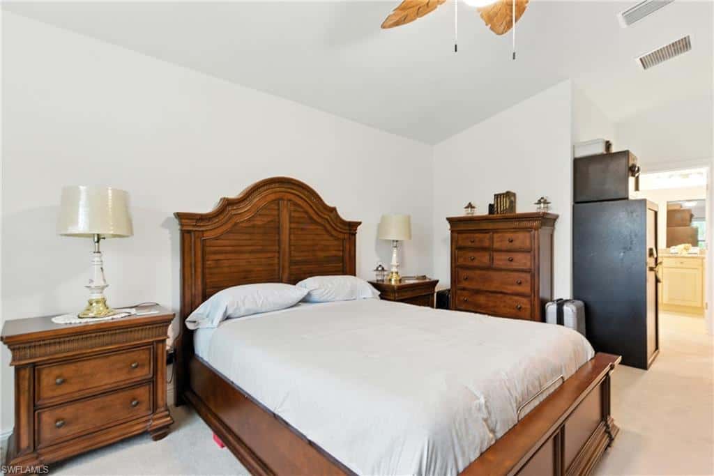176 Venus Cay, Naples, photo 34