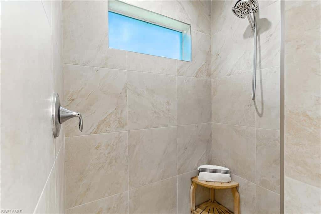 176 Venus Cay, Naples, photo 37