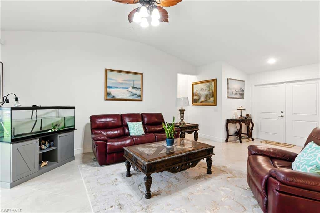 176 Venus Cay, Naples, photo 8