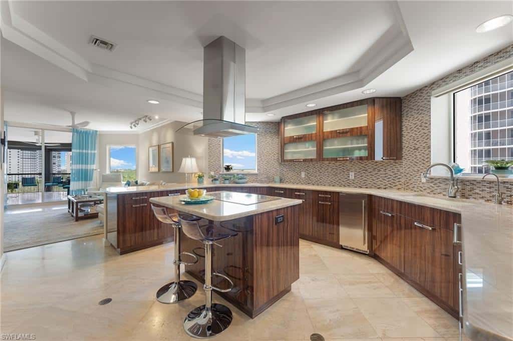 8473 Bay Colony Dr #701, Naples, photo 6